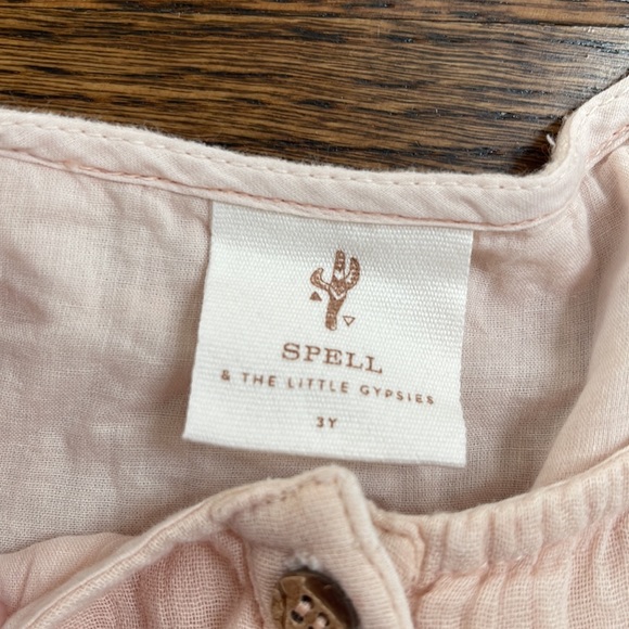 Spell Kids Peach Ruffle Top - Picture 2 of 3